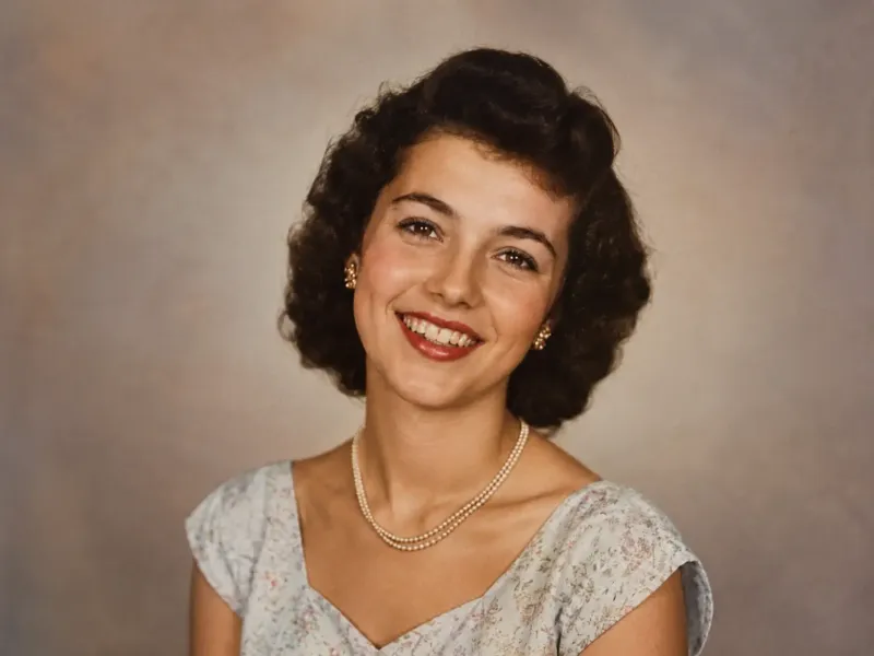 Colorized in one click — Image Colorizer