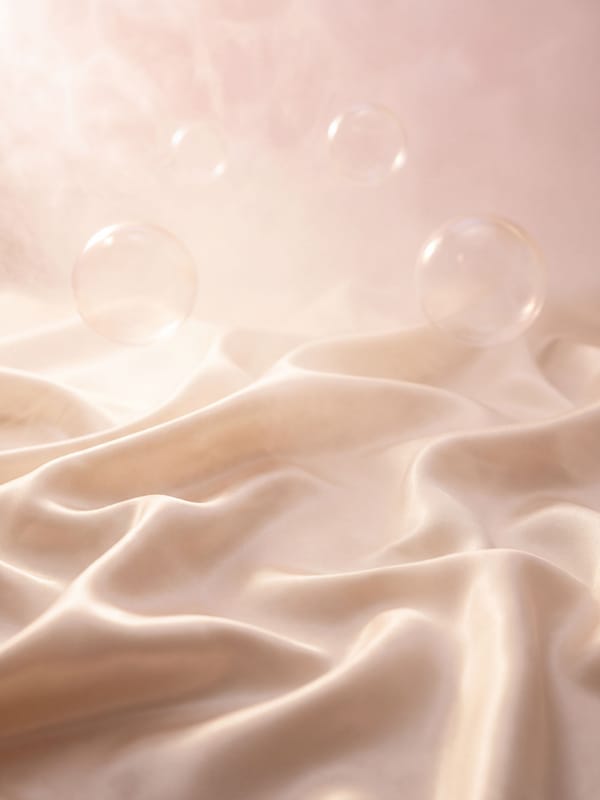 Champagne Satin Glow