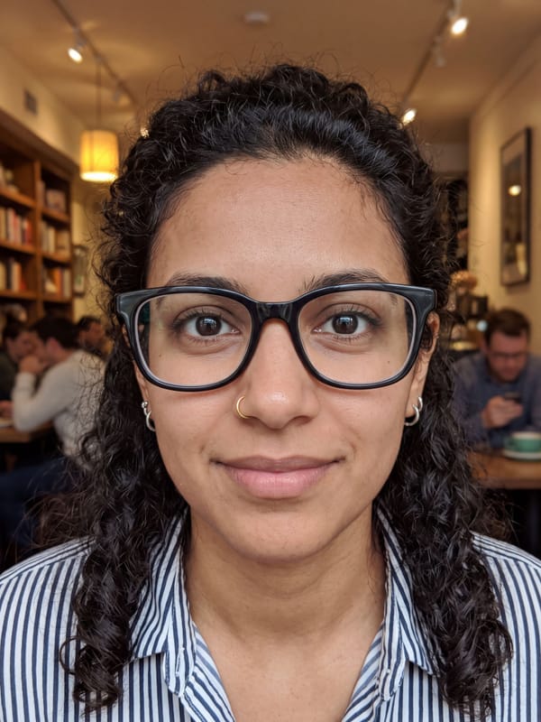 Remove glasses glare
