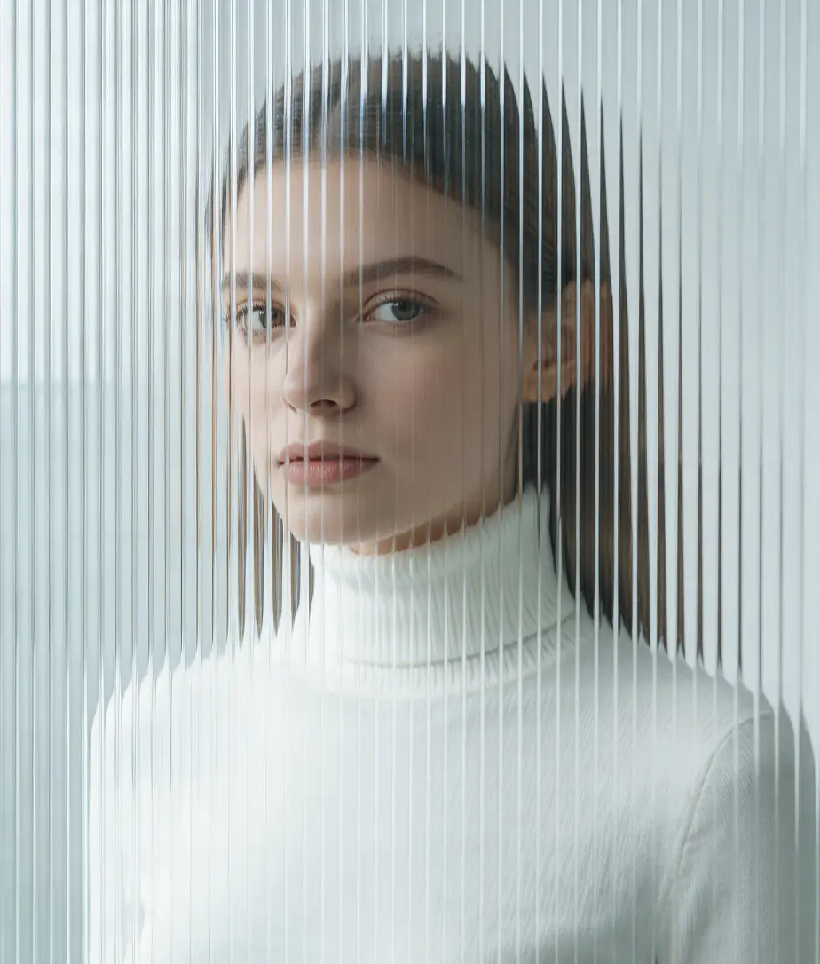 seedream-5-0-lite-portrait-glass-effect
